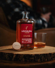 Lade das Bild in den Galerie-Viewer, Lochlea Distillery Red Wine Cask Grenache Casks Finish 2025 Release Single Estate Lowland Single Malt Scotch Whisky 46%vol. 0,7l