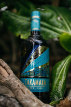 Lade das Bild in den Galerie-Viewer, Takamaka Kreol Cask Rum 40,3%vol. 0,7l