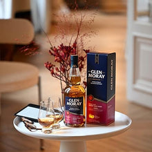 Lade das Bild in den Galerie-Viewer, Glen Moray Sherry Cask Finish Speyside Single Malt Scotch Whisky 40%vol. 0,7l