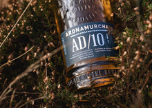 Lade das Bild in den Galerie-Viewer, Ardnamurchan AD/10 Jahre Highland Single Malt Scotch Whisky 46,8%vol. 0,7l