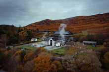 Lade das Bild in den Galerie-Viewer, Ardnamurchan AD The Midgie Release 2026 Highland Single Malt Scotch Whisky 48%vol. 0,7l