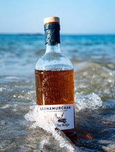 Lade das Bild in den Galerie-Viewer, Ardnamurchan AD The Midgie Release 2026 Highland Single Malt Scotch Whisky 48%vol. 0,7l