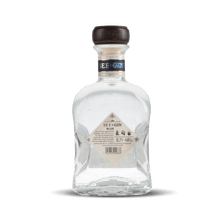 Lade das Bild in den Galerie-Viewer, Steinhauser See Gin Blue London Dry Gin 48%vol. 0,7l