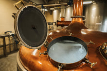 Lade das Bild in den Galerie-Viewer, Ardnahoe Bholsa Islay Single Malt Scotch Whisky 50%vol. 0,7l - Auktionshaus Martin