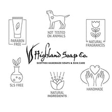Lade das Bild in den Galerie-Viewer, Highland Soap Company Scottish Handmade Soaps Wild Scottish Raspberry Hand Wash 0,3l - Auktionshaus Martin