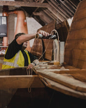 Lade das Bild in den Galerie-Viewer, Kilkerran 12 Jahre Single Malt Scotch Whisky 46,0% vol. 0,7l Glengyle Distillery Campbeltown - Auktionshaus Martin