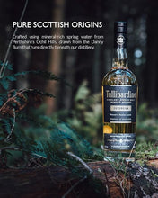 Lade das Bild in den Galerie-Viewer, Tullibardine Sovereign Highland Single Malt Scotch Whisky 43%vol. 0,7l - Auktionshaus Martin
