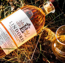Lade das Bild in den Galerie-Viewer, Lindores Abbey Distillery - MCDXCIV 1494 Lowland Single Malt Scotch Whisky 46%vol. 0,7l - Auktionshaus Martin