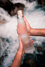 Lade das Bild in den Galerie-Viewer, Mamont Vodka Single Estate Vodka 40%vol. 0,7l
