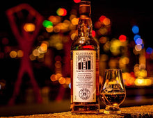 Lade das Bild in den Galerie-Viewer, Kilkerran 12 Jahre Single Malt Scotch Whisky 46,0% vol. 0,7l Glengyle Distillery Campbeltown
