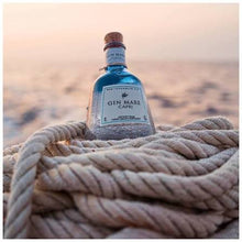Lade das Bild in den Galerie-Viewer, Gin Mare Capri Mediterraner Premium Gin 42,7%vol. 0,7l
