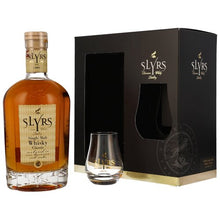 Lade das Bild in den Galerie-Viewer, Slyrs Classic Single Malt Whisky 43%vol. 0,7l mit Glas Geschenkverpackung
