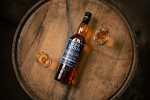 Lade das Bild in den Galerie-Viewer, Glen Scotia Festival Edition 2026 7 Jahre Medium Peated Ruby Port Cask Finish Limited Edition 53,9%vol. 0,7l
