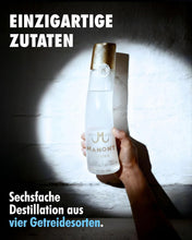 Lade das Bild in den Galerie-Viewer, Mamont Vodka Single Estate Vodka 40%vol. 0,7l
