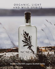 Lade das Bild in den Galerie-Viewer, Nc'Nean Botanical Spirit 40%vol. 0,7l
