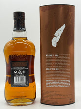 Lade das Bild in den Galerie-Viewer, Jura 12 Jahre Single Malt Scotch Whisky 40%vol. 0,7l

