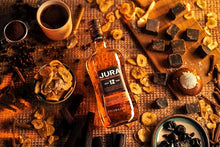 Lade das Bild in den Galerie-Viewer, Jura 12 Jahre Single Malt Scotch Whisky 40%vol. 0,7l
