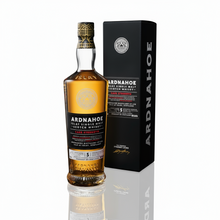 Lade das Bild in den Galerie-Viewer, Ardnahoe Cask Strength 5 Jahre Batch No.1 Bourbon Barrel Matured Islay Single Malt Scotch Whisky 60,9%vol. 0,7l
