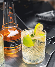 Lade das Bild in den Galerie-Viewer, St. Kilian Distillers Signature Edition Fourteen – Unpeated Single Malt Whisky 49,8% vol. 0,5l

