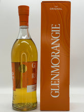 Lade das Bild in den Galerie-Viewer, Glenmorangie 10 Jahre The Original Highland Single Malt Scotch Whisky 40%vol. 0,7l
