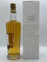 Lade das Bild in den Galerie-Viewer, Ardnahoe Infinite Loch Islay Single Malt Scotch Whisky 50%vol. 0,7l
