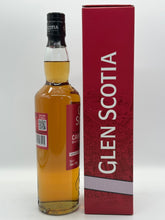 Lade das Bild in den Galerie-Viewer, Glen Scotia 9 Jahre Heavily Peated Ribera Del Duero Cask Finish Campbeltown Malts Festival 2025 Limited Edition 54,3% vol. 0,7l - Auktionshaus Martin
