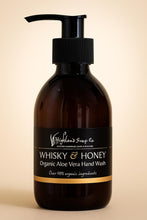 Lade das Bild in den Galerie-Viewer, Highland Soap Company Scottish Handmade Soaps Whisky &amp; Honig Hand Wash 0,3l - Auktionshaus Martin
