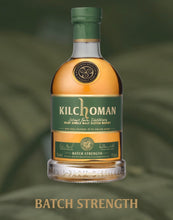 Lade das Bild in den Galerie-Viewer, Kilchoman Batch Strength 2024 Islay Single Malt Scotch Whisky 57%vol. 0,7l - Auktionshaus Martin
