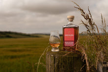 Lade das Bild in den Galerie-Viewer, Lochlea Harvest Edition Third Crop Single Malt Scotch Whisky Release 2024 46%vol. 0,7l - Auktionshaus Martin
