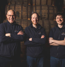 Lade das Bild in den Galerie-Viewer, The English Distillery Original Single Malt Whisky 43%Vol. 0,7l
