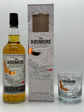 Lade das Bild in den Galerie-Viewer, Ardmore Legacy Single Malt Scotch Whisky 40%vol. 0,7l mit Glas Geschenkverpackung - Auktionshaus Martin
