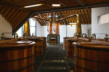 Lade das Bild in den Galerie-Viewer, Lochlea Ploughing Edition Second Crop Single Malt Scotch Whisky Lowland 46%vol. 0,7l - Auktionshaus Martin
